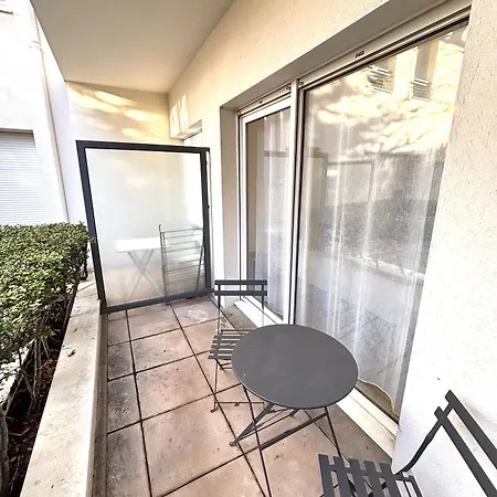 Apartment La Sarrail Hypercentre Boulingrin Reims